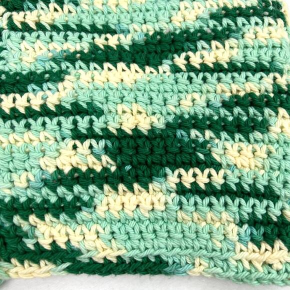 Vintage Handmade Crochet Green Potholders - Picture 3 of 4
